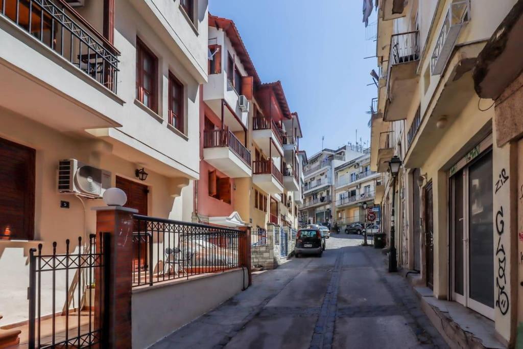 Traveler Home 85M2 Private Parking Next To Center Thessaloniki Exterior foto